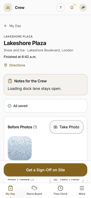 A visit on the crew's phone: check in, a before photo, a note, an after photo, finish and a sign-off on site. Step 4.